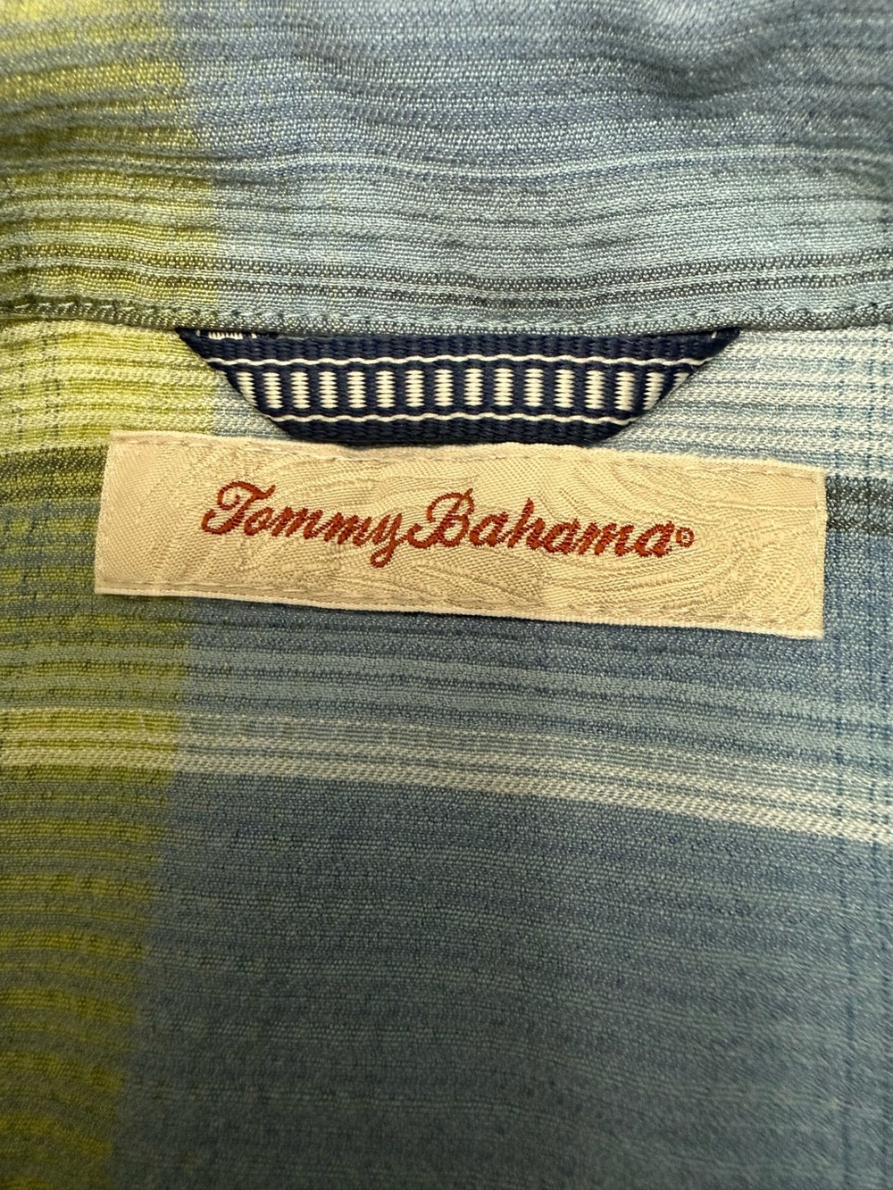 Tommy Bahama 100% Silk Camp Shirt Men’s Large Blue Green Plaid Hawaiian Casual - Picture 7 of 12
